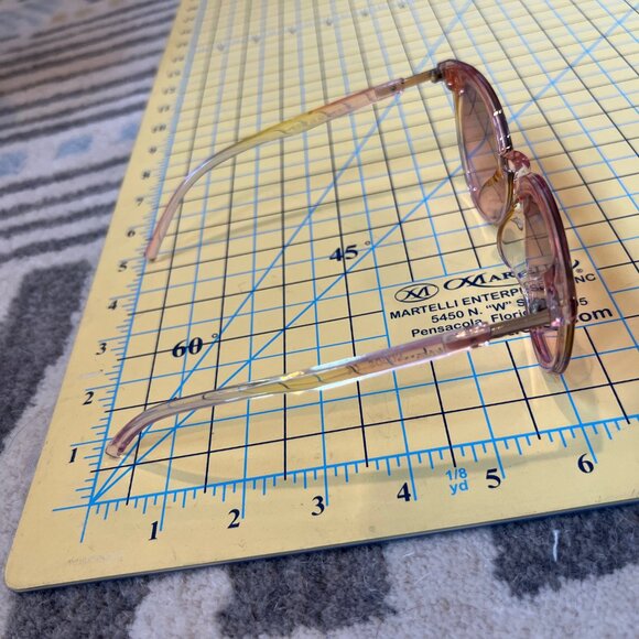 Sojos pink 70s look sunglasses - Picture 5 of 9